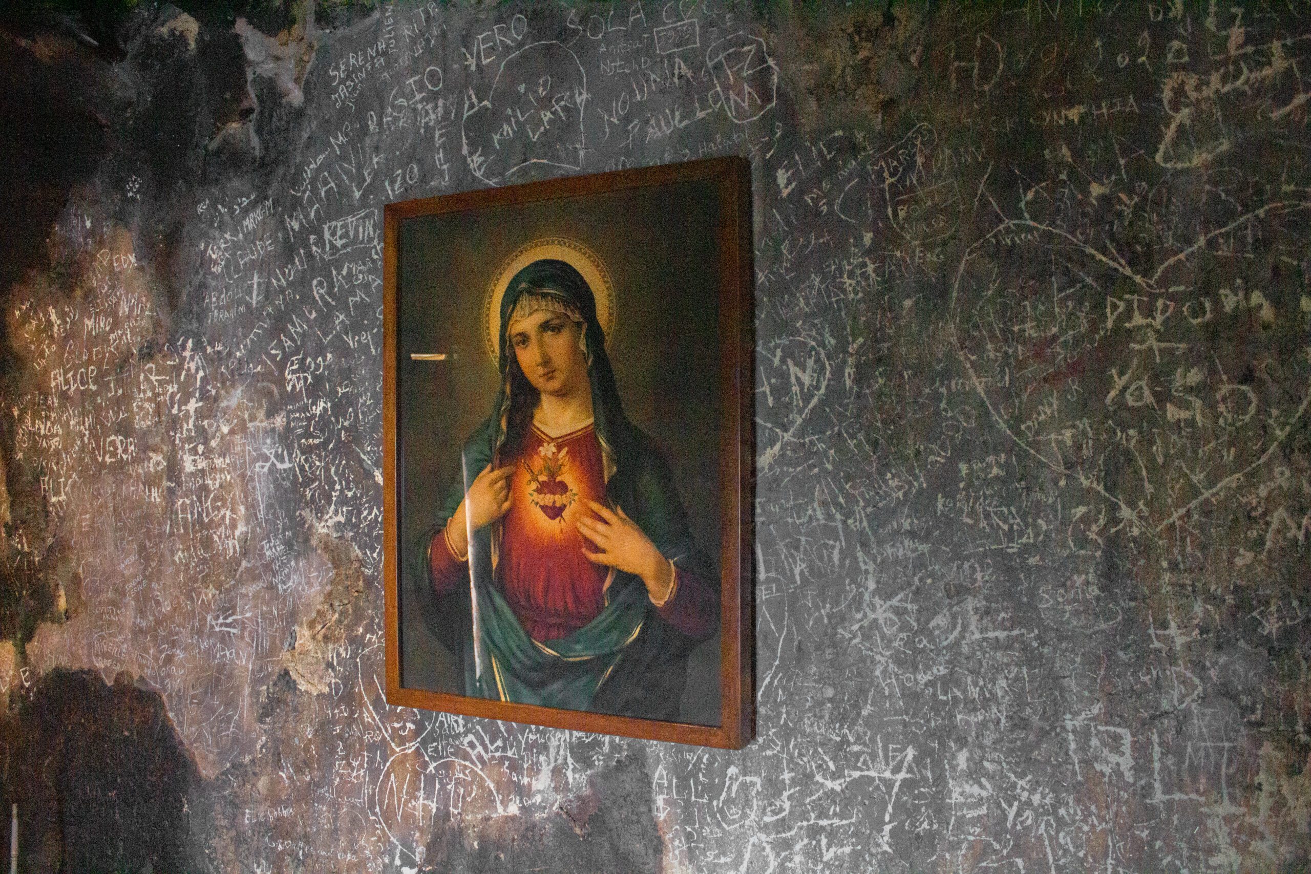 photography-lence-lebanon-france-color-self-reflect